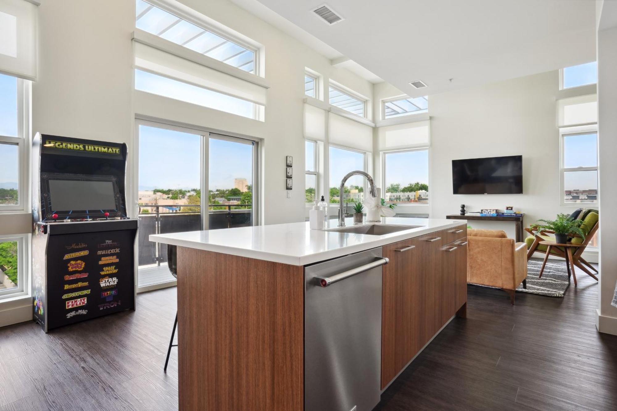Skyline Penthouse | Espadin Lohi Holiday home *